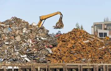 Металл - Демонтаж цеха - Очитака территорий от мусора за наш счет 💲 - Все виды техники 🚚